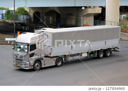 トレーラートラック トレーラートラック 127804960