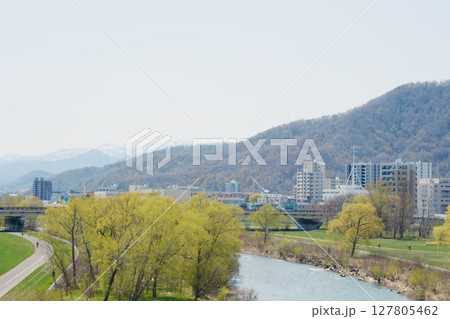 豊平川沿いの風景 豊平川沿いの風景 127805462