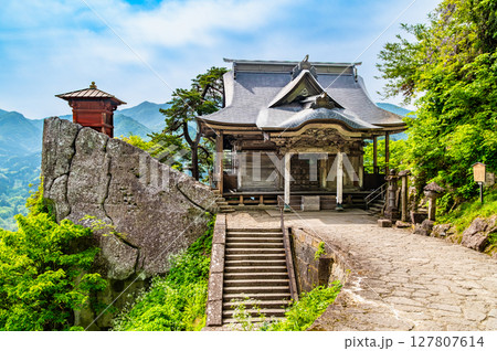 山形 立石寺 納経堂と開山堂 山形 立石寺 納経堂と開山堂 127807614