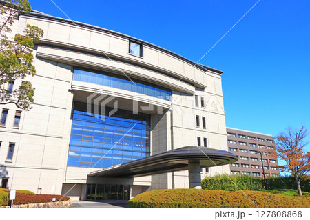 三重県津市、三重県議会議事堂の風景 三重県津市、三重県議会議事堂の風景 127808868