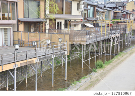 鴨川納涼床 127810967