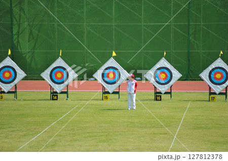 アーチェリー競技 127812378