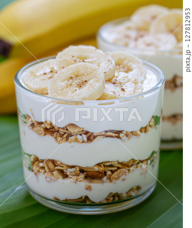 アメリカで人気のバナナプディング 127812953