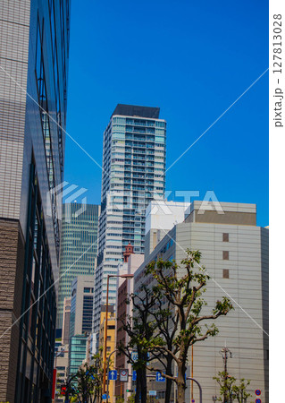 【大阪風景】四つ橋筋沿いのビル群（西本町から渡辺橋北詰まで） 127813028