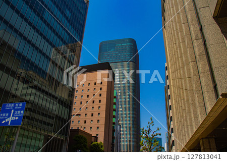 【大阪風景】四つ橋筋沿いのビル群（西本町から渡辺橋北詰まで） 127813041