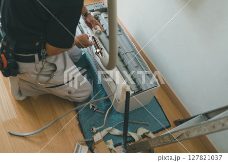 エアコン工事 127821037