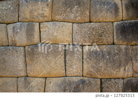 世界遺産・都市遺跡マチュピチュの石壁 127825313