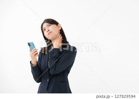 女性　スマートフォン　スマホ 127829594