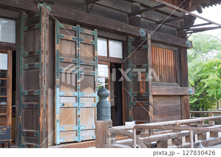 護国寺の観音堂（本堂）【東京都文京区】 127830426