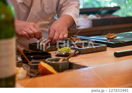 【#料亭】板前の手元 【#料亭】板前の手元 127831991