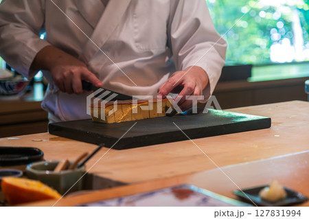 【#料亭】板前の手元 【#料亭】板前の手元 127831994