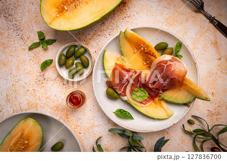 Jamon or prosciutto with melon 127836700