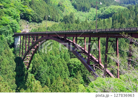 愛媛県四国中央市 藤原大橋 愛媛県四国中央市 藤原大橋 127836963