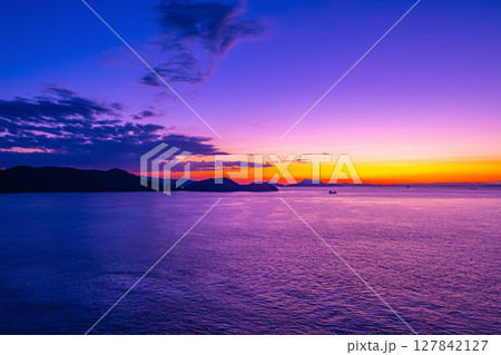 瀬戸内海のマジックアワー 127842127