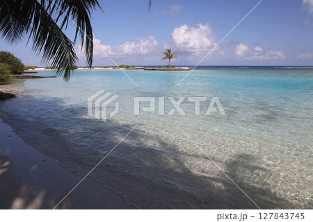 モルジブの美しい景色 127843745