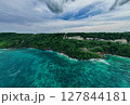 バリ島のウルワツにある綺麗な青い海 バリ島のウルワツにある綺麗な青い海 127844181