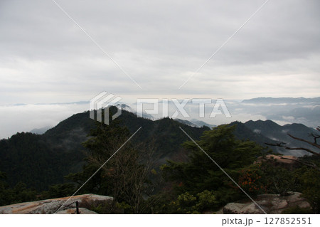 広島　宮島　紅葉谷公園　弥山 127852551