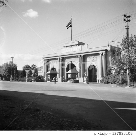 古写真　1938年　日中戦争中の中華民国　南京市　中華民国維新政府（後の中華民国総統府） 127853109