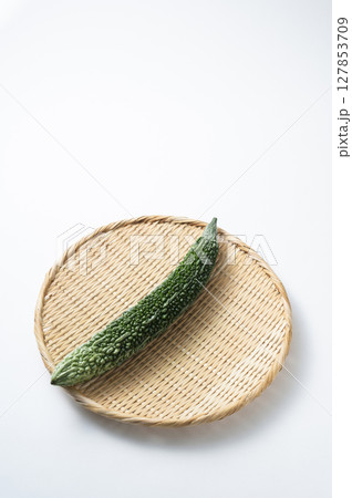 ゴーヤー 127853709