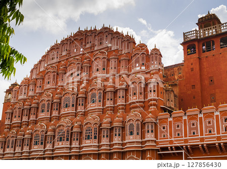 Hawa Mahal also known as the palace of winds, Jaipur, Rajasthan, India Hawa Mahal also known as the palace of winds, Jaipur, Rajasthan, India 127856430
