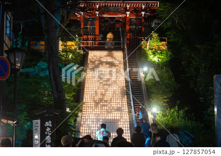 草津温泉　湯畑まえ（光泉寺・山門下）のキャンドルイベント 127857054