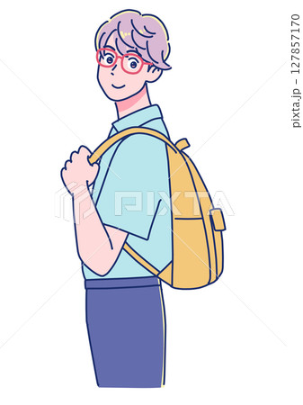 リュックを背負って通学する高校生男子 リュックを背負って通学する高校生男子 127857170