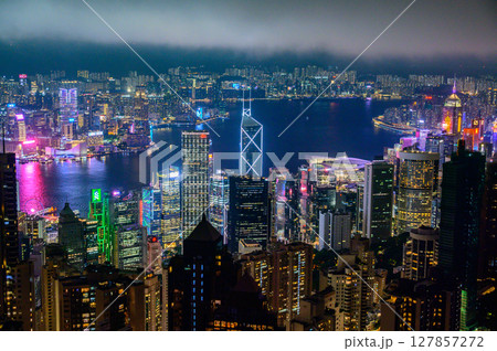 夜景は香港 127857272