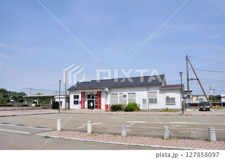IRいしかわ鉄道の粟津駅 IRいしかわ鉄道の粟津駅 127858097
