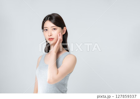 女性 ビューティー スキンケア 女性 ビューティー スキンケア 127859337