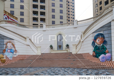 Dubai, UAE - September 27, 2024, Stunning Artistic Murals on Dubai's Building Facades: A Colorful Urban Canvas of Creativity. Editorial 127859726