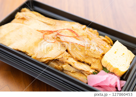 おいしい鶏肉重弁当 おいしい鶏肉重弁当 127860453