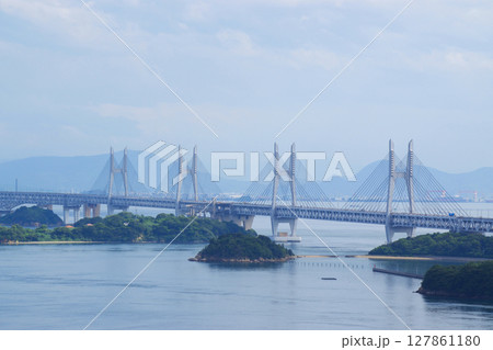 偉大な瀬戸大橋 127861180