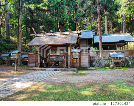 仁科神明宮:神門・拝殿 仁科神明宮:神門・拝殿 127861424