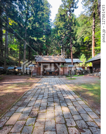 仁科神明宮:神門・拝殿 仁科神明宮:神門・拝殿 127861435