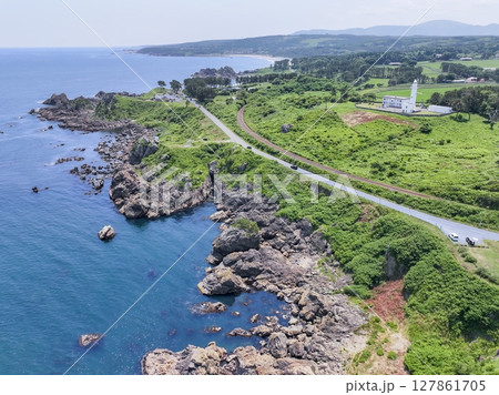空撮「青森県」葦毛崎の風景・種差海岸 127861705