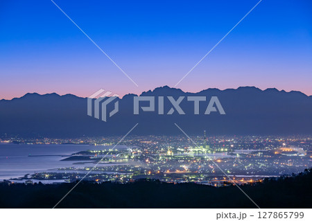富山県_夜明けの立山連峰 富山県_夜明けの立山連峰 127865799