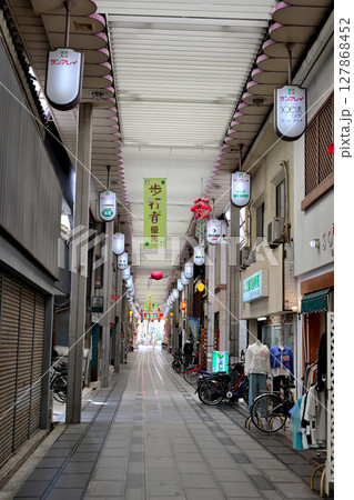 平野中央本通り商店街 大阪府平野区 平野中央本通り商店街 大阪府平野区 127868452