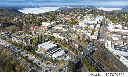 The town of Katoomba and Jamison Valley in the Blue Mountains in Australia The town of Katoomba and Jamison Valley in the Blue Mountains in Australia 127870251