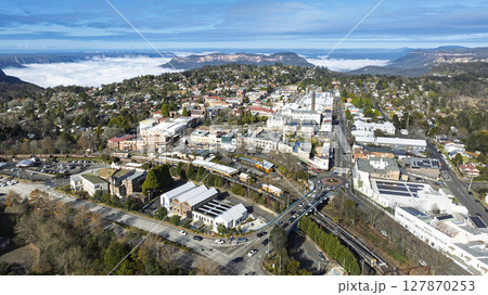 The town of Katoomba and Jamison Valley in the Blue Mountains in Australia The town of Katoomba and Jamison Valley in the Blue Mountains in Australia 127870253