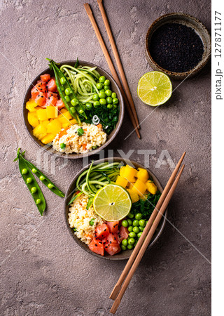 Healthy bowl with salmon and vegetables Healthy bowl with salmon and vegetables 127871177