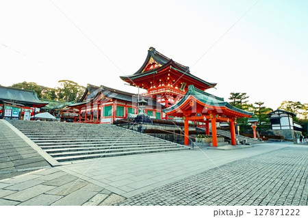 京都府 伏見稲荷大社 楼門 京都市伏見区深草藪之内町 2022 年 2月 京都府 伏見稲荷大社 楼門 京都市伏見区深草藪之内町 2022 年 2月 127871222