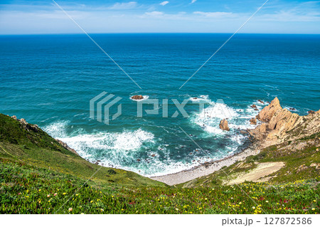 Praia Da Ursa, Ursa Beach near Cabo Da Roca on Atlantic coast, Sintra, Portugal 127872586