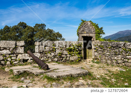 The Castle of Lindoso in Portugal is a medieval castle in the civil parish of Lindoso, district of Viana do Castelo. 127872604