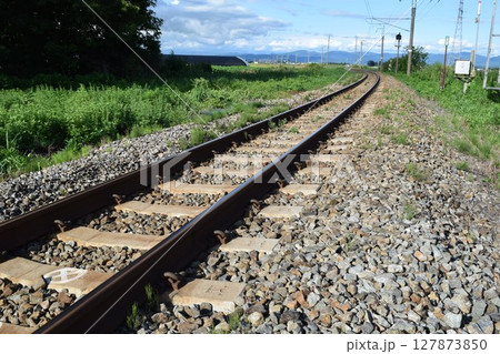 鉄道線路 羽越本線 127873850