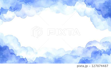 薄いウルトラマリン色の水彩雲のわた雲が上辺を漂う枠 薄いウルトラマリン色の水彩雲のわた雲が上辺を漂う枠 127874487