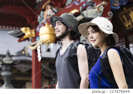 日本観光を楽しむインバウンド 127876644