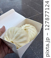 肉まん 127877124
