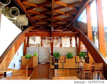 2013.1.20 皇居外苑 和田倉噴水公園 まだレストランだった頃の休息所 丹下健三 127877134