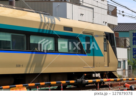 東武鉄道の特急形車両　リバティ 127879378