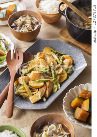 鮭のちゃんちゃん焼き 127879718